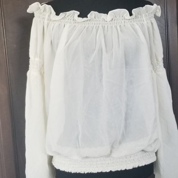 Capacity Unlimited Tops - NWT Capacity Unlimited women's Shear Blouse